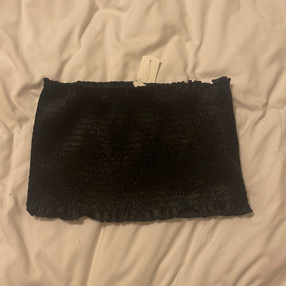 Black tube top cropped top